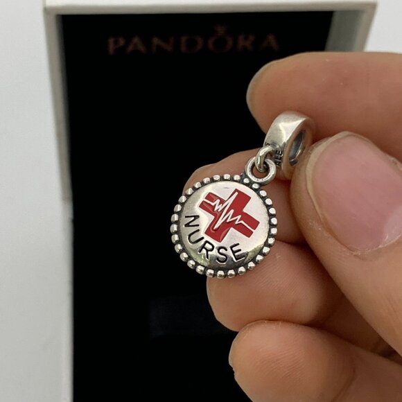 ✨🔥Pandora Nurse Red Cross and Pulse Exclusive Dangle Charm - Picture 2 of 5